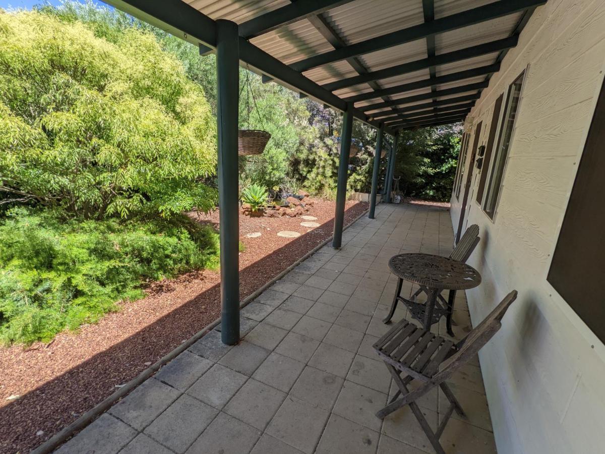 The Cottage On George Street Jarrahdale Exteriör bild